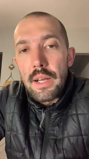 Caio Panciarelli recording a video testimonial